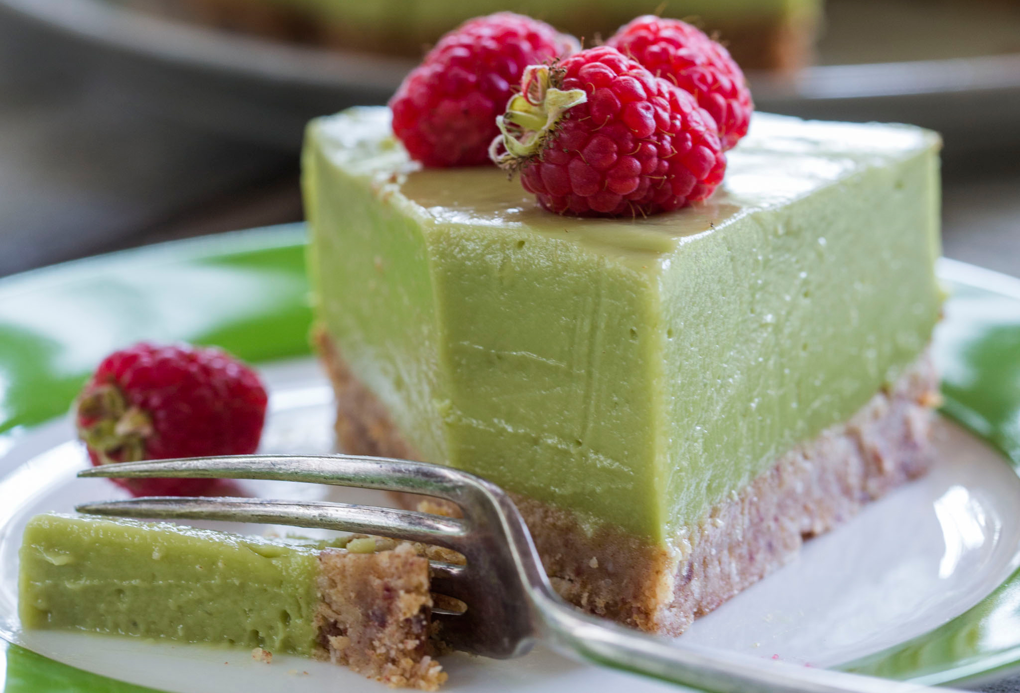 L'avocat en dessert avec le chessecake à l'avocat