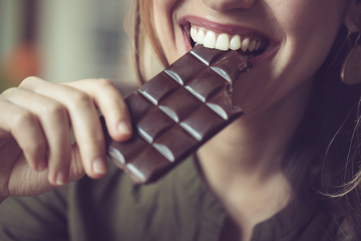 Manger du chocolat n'aime pas à passer une bonne nuit